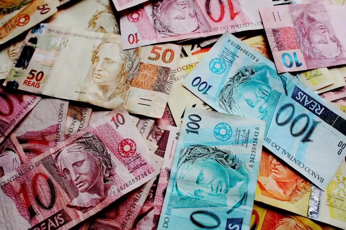 8 Dicas Práticas Para Juntar R$10 Mil — Eu Não Perderia a 8 de Jeito Nenhum!